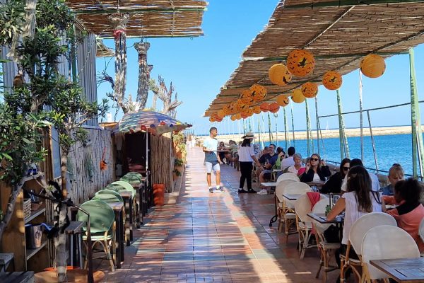 restaurant mala vita op de pier van Denia bij de jachthaven EF Restaurant Mala Vita op de horeca-pier
